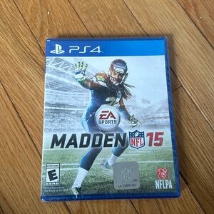 Madden 15 PS4 - NEW